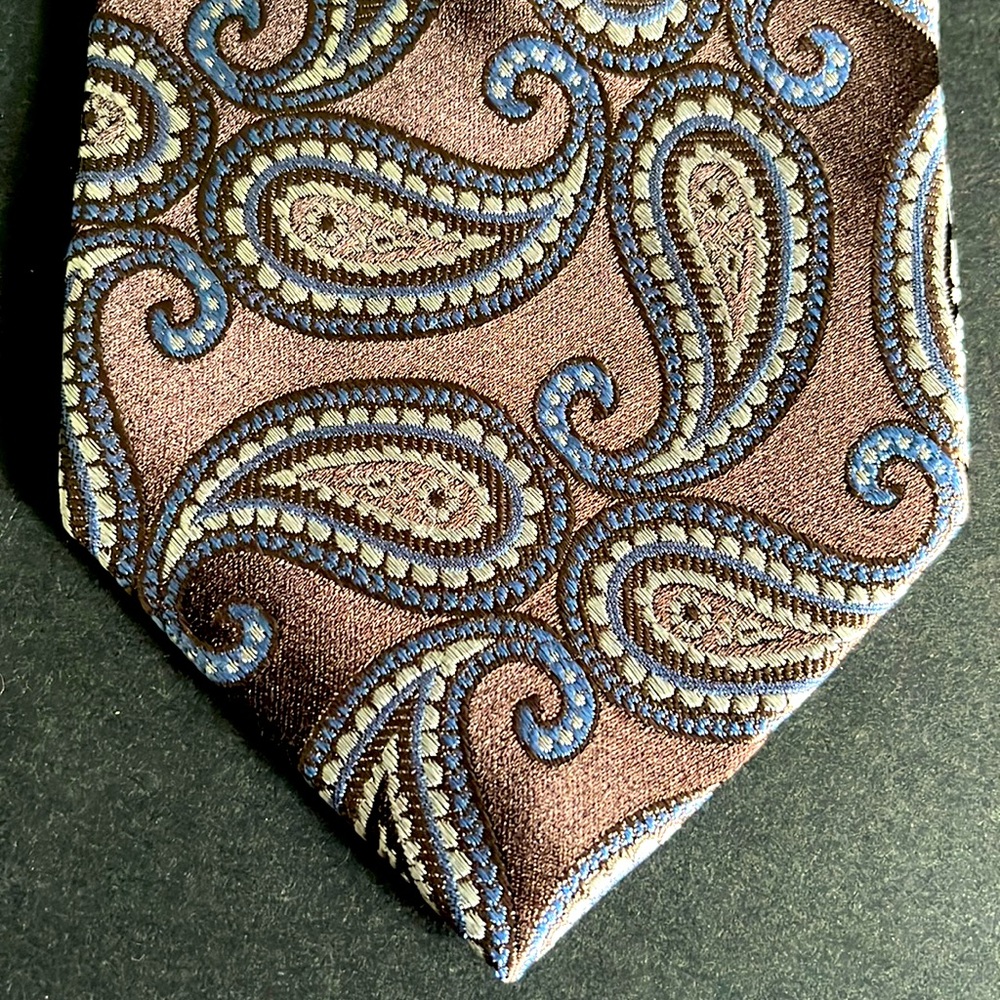Michael Kors Brown Blue Paisley Silk Tie - New with Tags